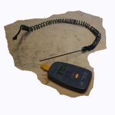 Image of sleeve added to thermocouple probe
